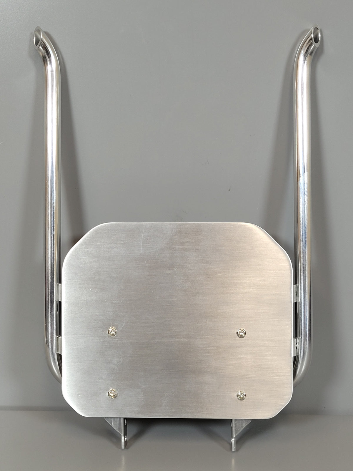 Aluminum Headache Exhaust Rack Chassis Mount Tamiya 1/14 Toy R/C GlobeLiner Aeromax Cascadia King Grand Hauler Scania
