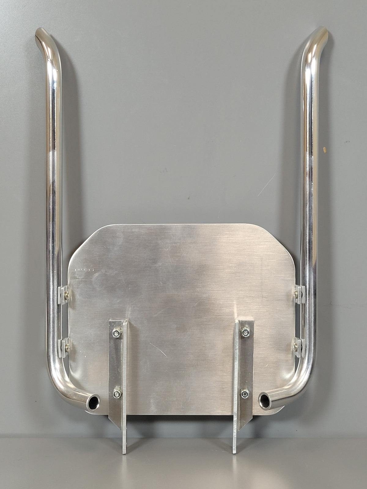 Aluminum Headache Exhaust Rack Chassis Mount Tamiya 1/14 Toy R/C GlobeLiner Aeromax Cascadia King Grand Hauler Scania
