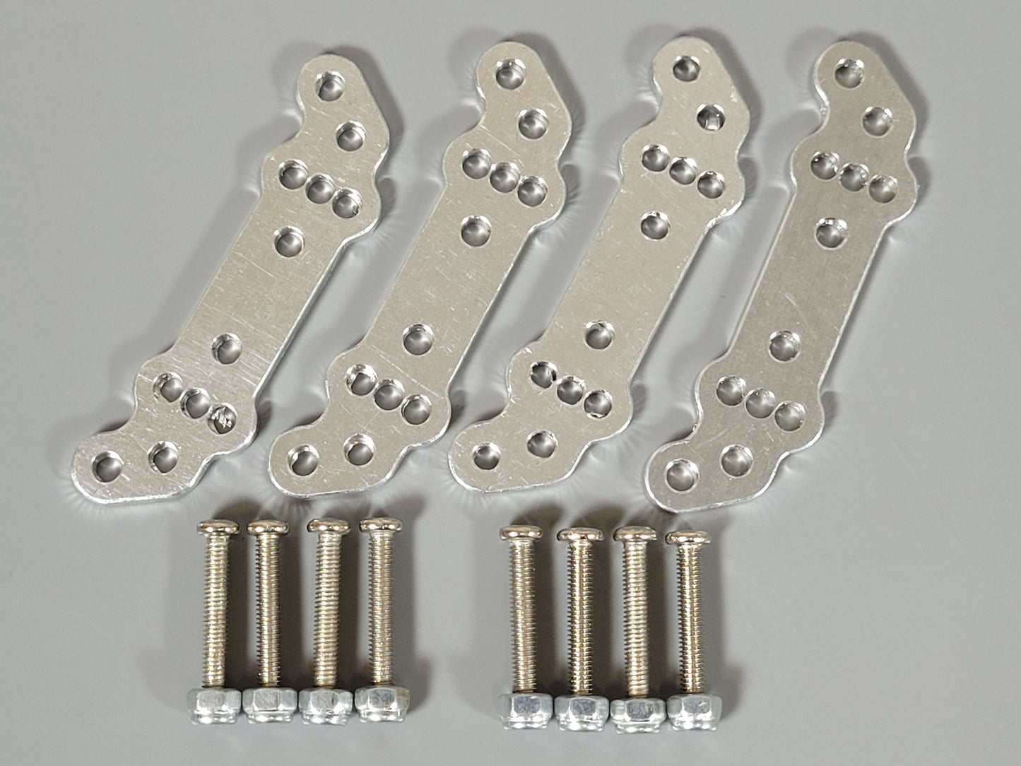 Aluminum Adjustable Lift Plate Mount Bracket Kit for Tamiya R/C 1/10 Super ClodBuster Bullhead