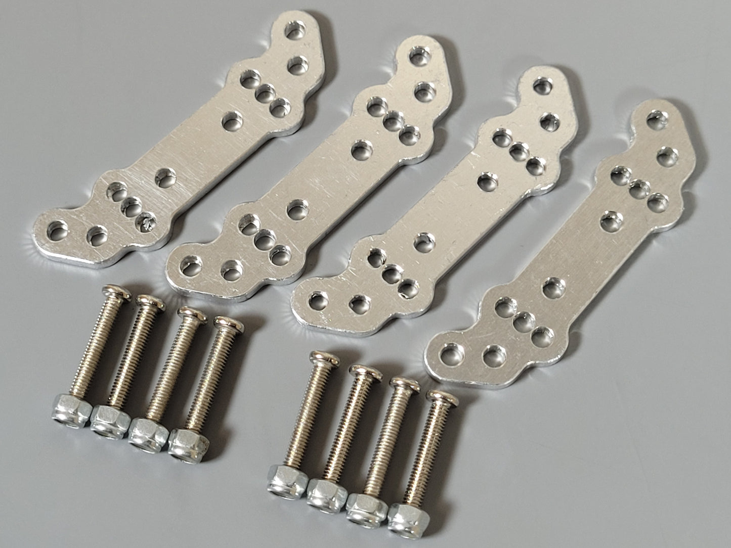 Aluminum Adjustable Lift Plate Mount Bracket Kit for Tamiya R/C 1/10 Super ClodBuster Bullhead
