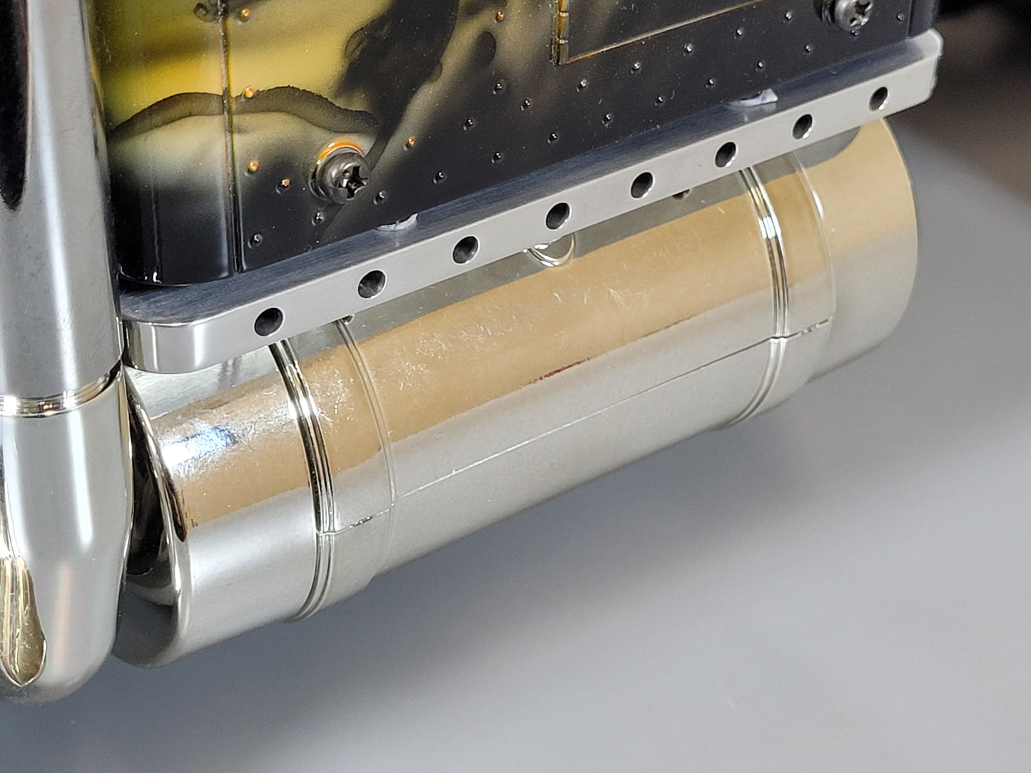 Pair Aluminum Rear Cab Under Sleeper Housing Bracket Mounting Mount for Tamiya R/C 1/14 King Hauler Grand Hauler