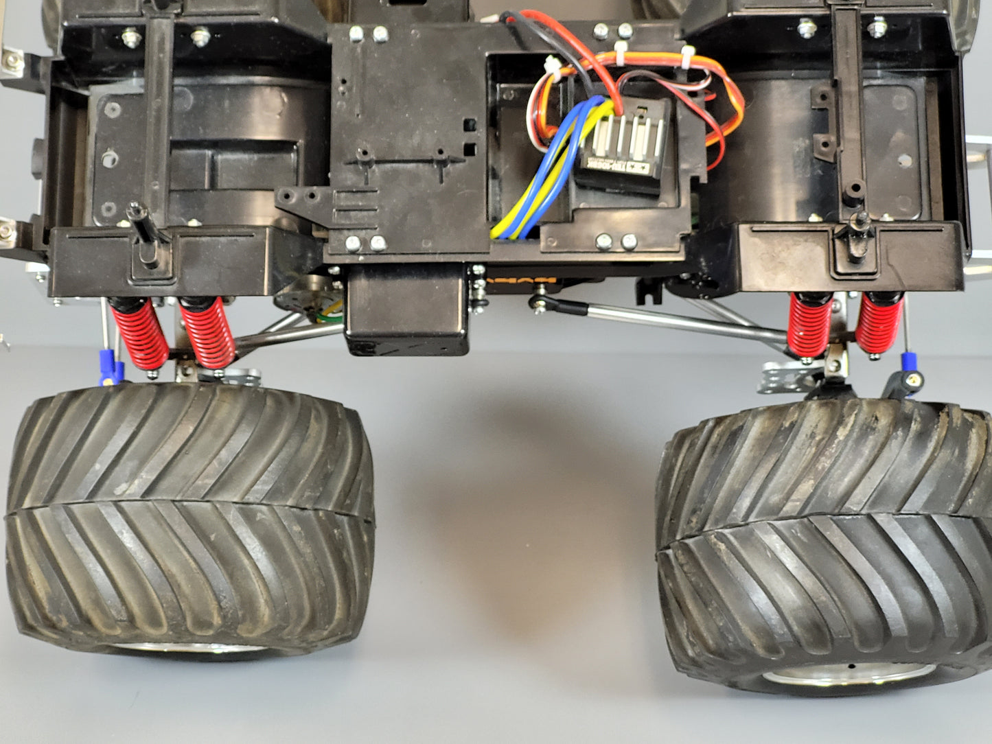 1 Pair 15mm Aluminum Wheel Hub Spacer Extender Widener with 12mm Hex for Tamiya R/C 1/10 Tamiya F-350 Clodbuster Bullhead Toyota Tundra Hilux Jeep