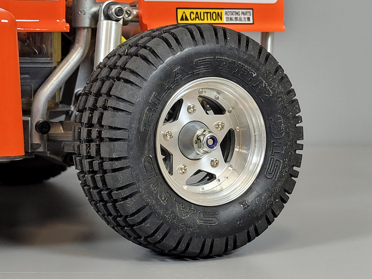 Front & Rear Aluminum Wheel Cover Plate for Tamiya 1/10 "Buggy Champ Fast Attack Vehicle" Model Only