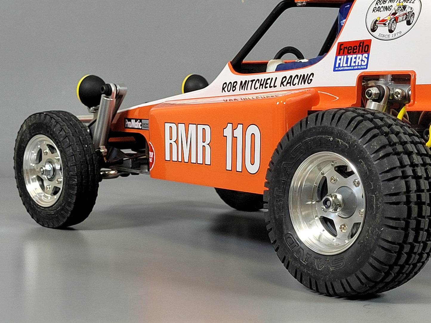 Front & Rear Aluminum Wheel Cover Plate for Tamiya 1/10 "Buggy Champ Fast Attack Vehicle" Model Only