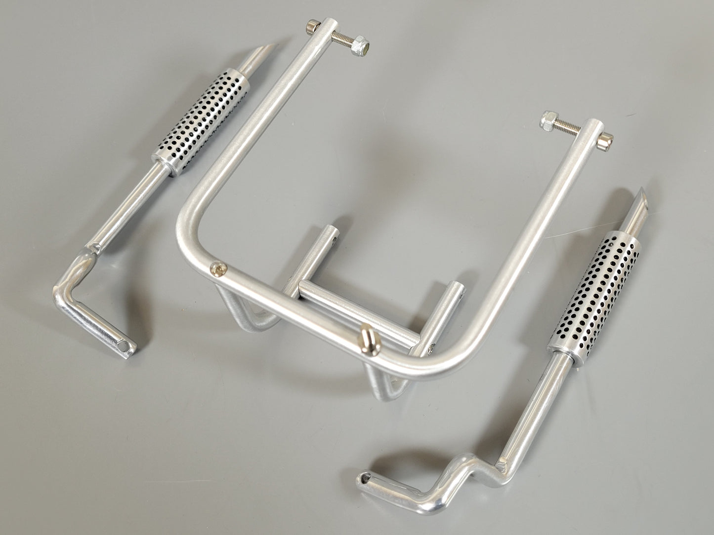 Aluminum Rear Bumper Bar + Pair Vertical Exhaust Pipe for Tamiya 1/10 Sand Scorcher Champ Buggy SRB