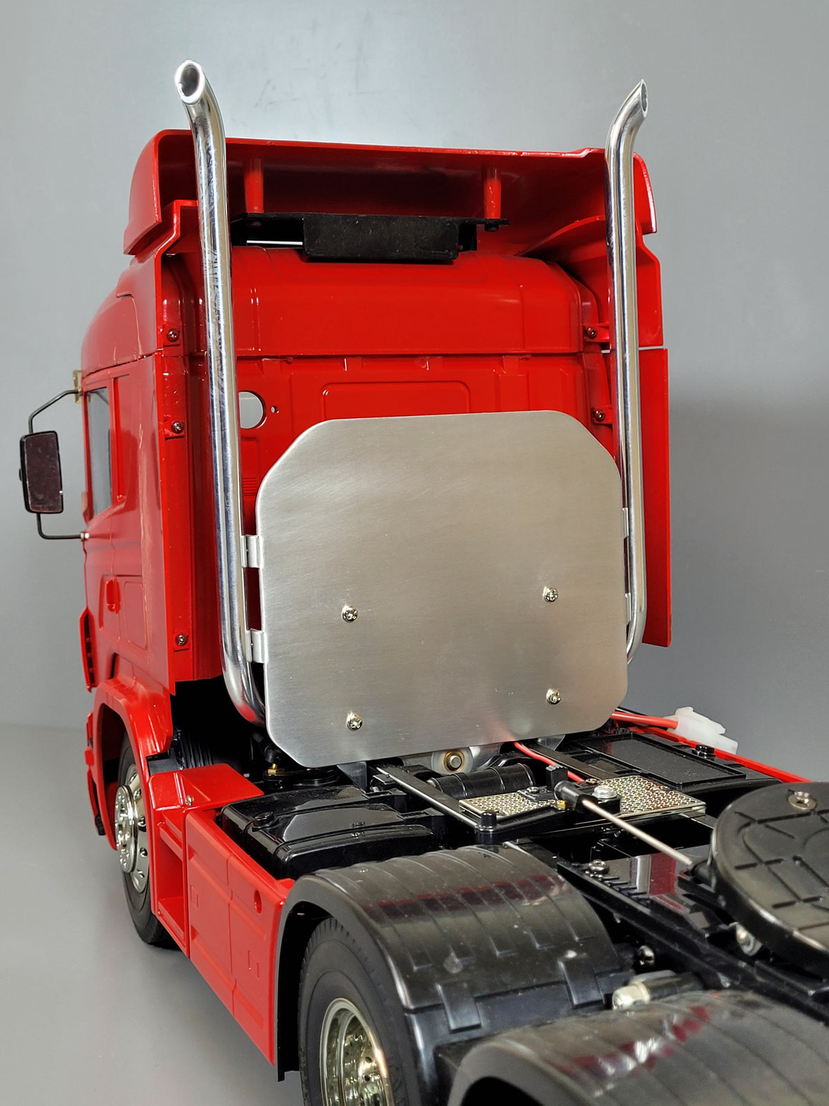 Aluminum Headache Exhaust Rack Chassis Mount Tamiya 1/14 Toy R/C GlobeLiner Aeromax Cascadia King Grand Hauler Scania