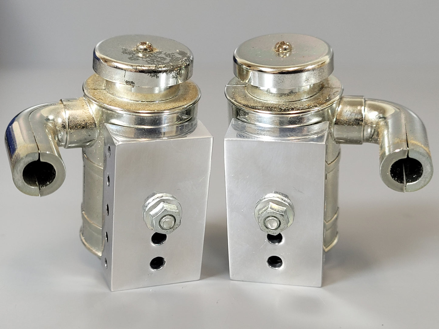Pair Side Aluminum Air Cleaner Tank Bracket Mounting Mount for Tamiya 1/14 King Hauler Grand Hauler