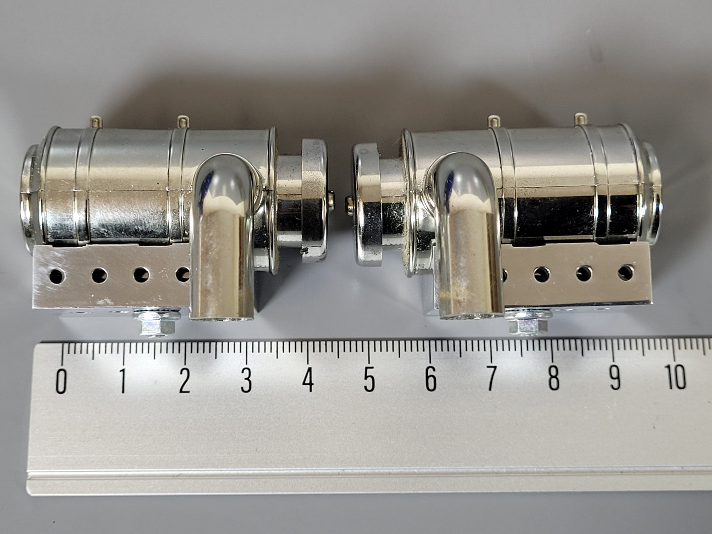 Pair Side Aluminum Air Cleaner Tank Bracket Mounting Mount for Tamiya 1/14 King Hauler Grand Hauler