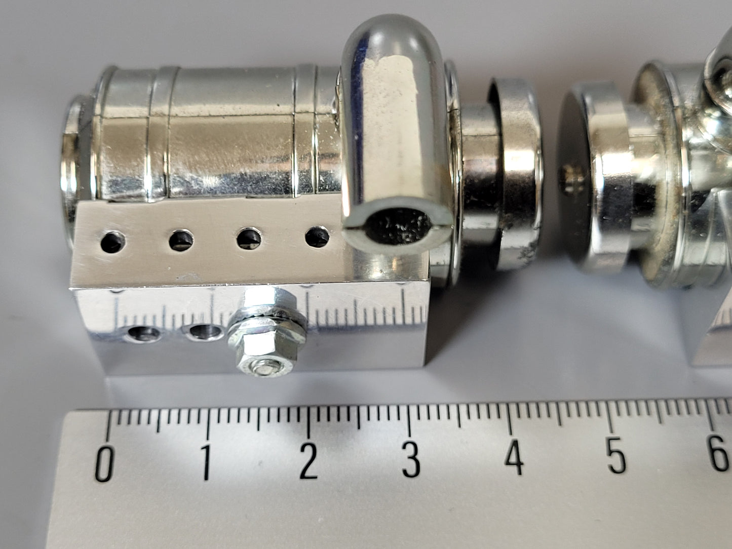 Pair Side Aluminum Air Cleaner Tank Bracket Mounting Mount for Tamiya 1/14 King Hauler Grand Hauler