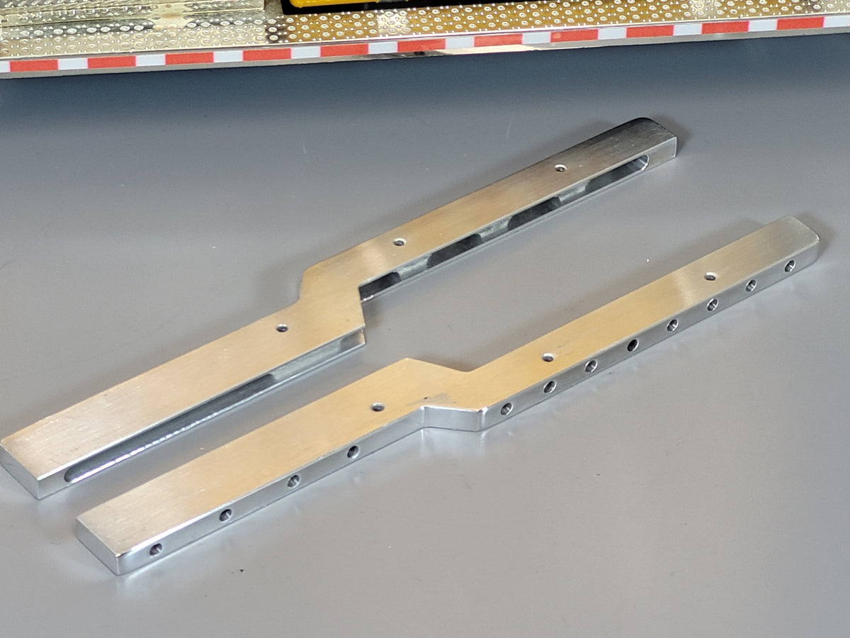 Pair Aluminum Rear Under Sleeper Bar Bracket Mount for Tamiya 1/14 Knight Hauler