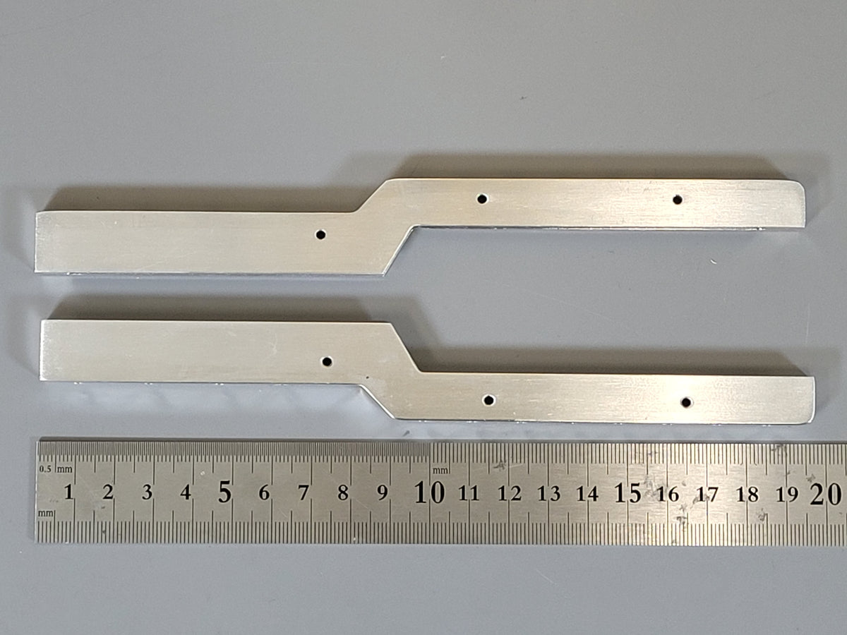 Pair Aluminum Rear Under Sleeper Bar Bracket Mount for Tamiya 1/14 Knight Hauler