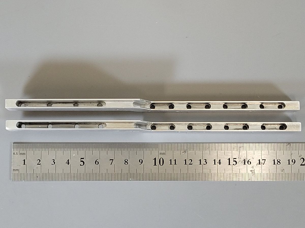 Pair Aluminum Rear Under Sleeper Bar Bracket Mount for Tamiya 1/14 Knight Hauler