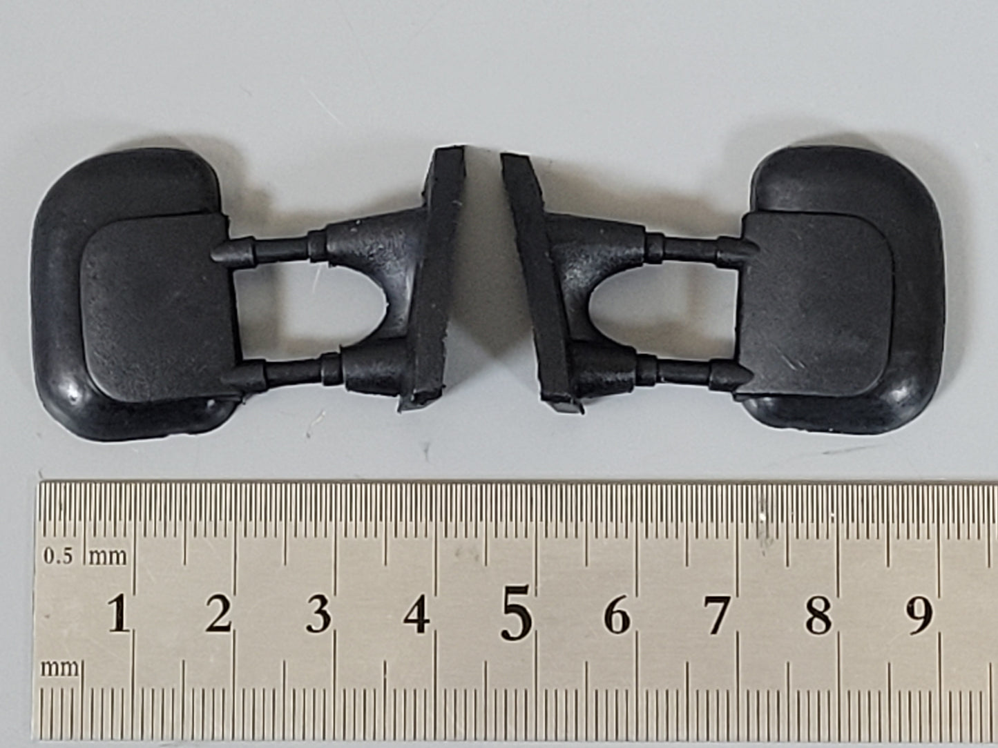 Pair Black Rubber Flexible L/R Side Window Mirror for Tamiya Toy R/C 1/10 Juggernaut 2 Ford F350 F-350 Truck