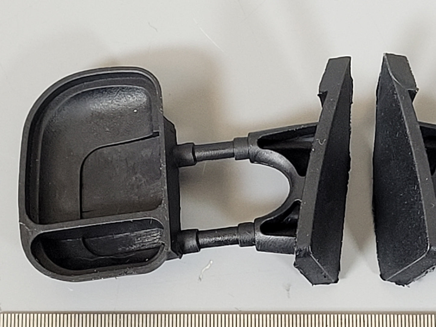 Pair Black Rubber Flexible L/R Side Window Mirror for Tamiya Toy R/C 1/10 Juggernaut 2 Ford F350 F-350 Truck