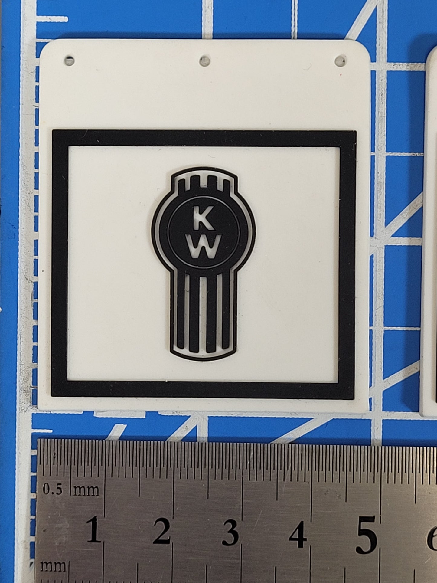 Pair Toy Mud Flap Guard Mount Mounting Plate "KW" Kenworth Logo Print for Tamiya R/C 1/14 King Hauler Grand Hauler Knight Hauler Globeliner Cascadia Aeromax