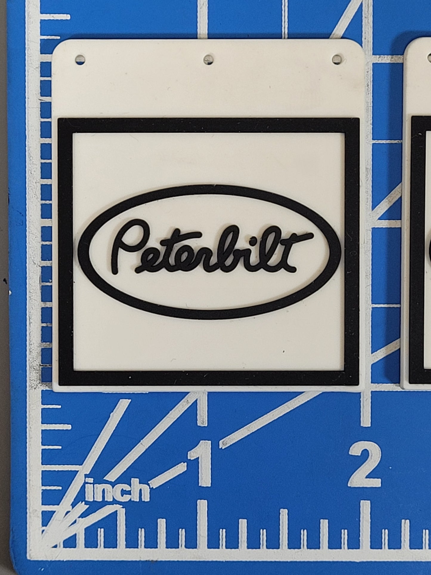 Pair Toy Mud Flap Guard Mount Mounting Plate "Peterbilt" Logo Print for Tamiya R/C 1/14 King Hauler Grand Hauler Knight Hauler Globeliner Cascadia Aeromax