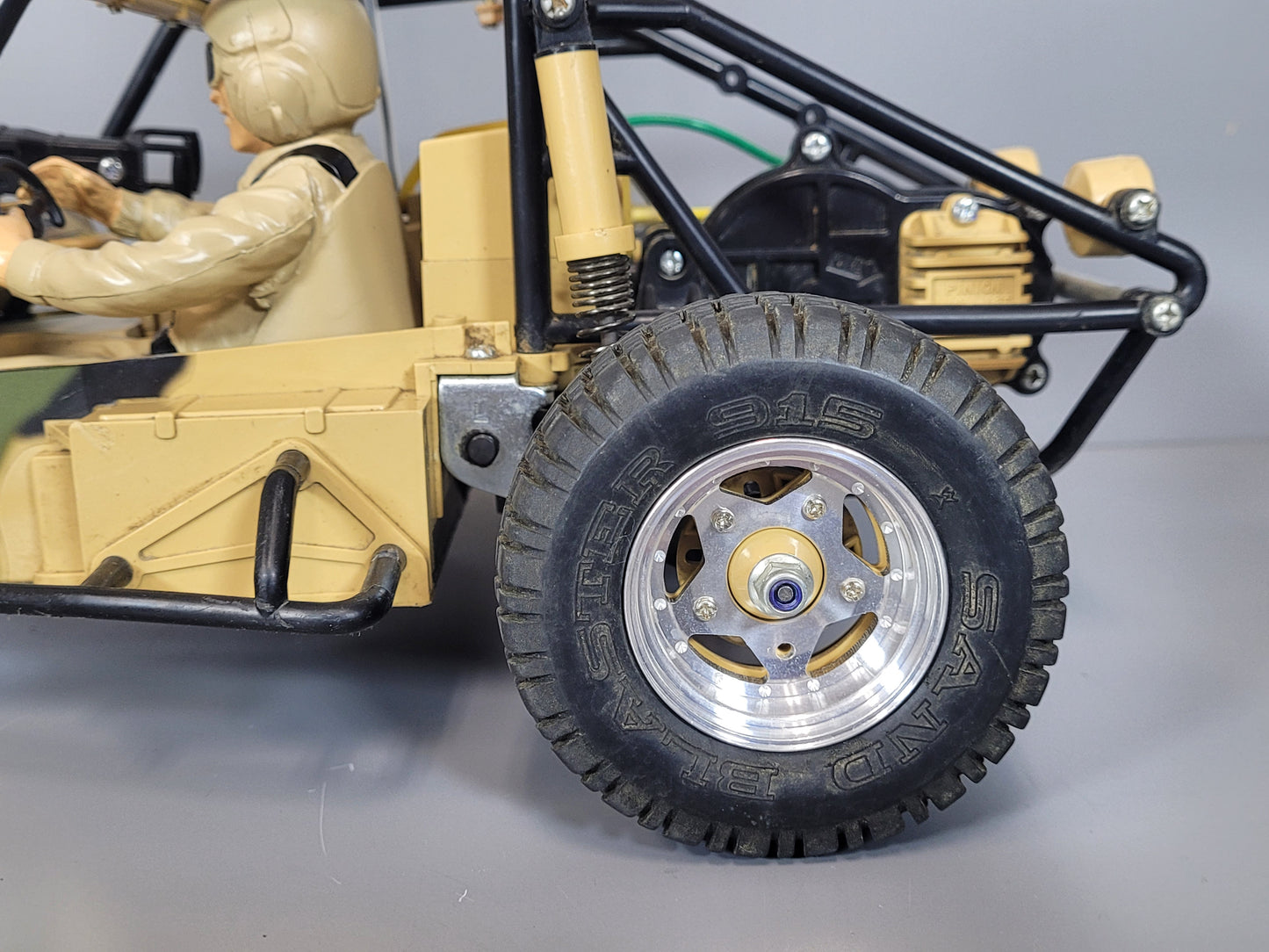 Front & Rear Aluminum Wheel Cover Plate for Tamiya 1/10 "Buggy Champ Fast Attack Vehicle" Model Only