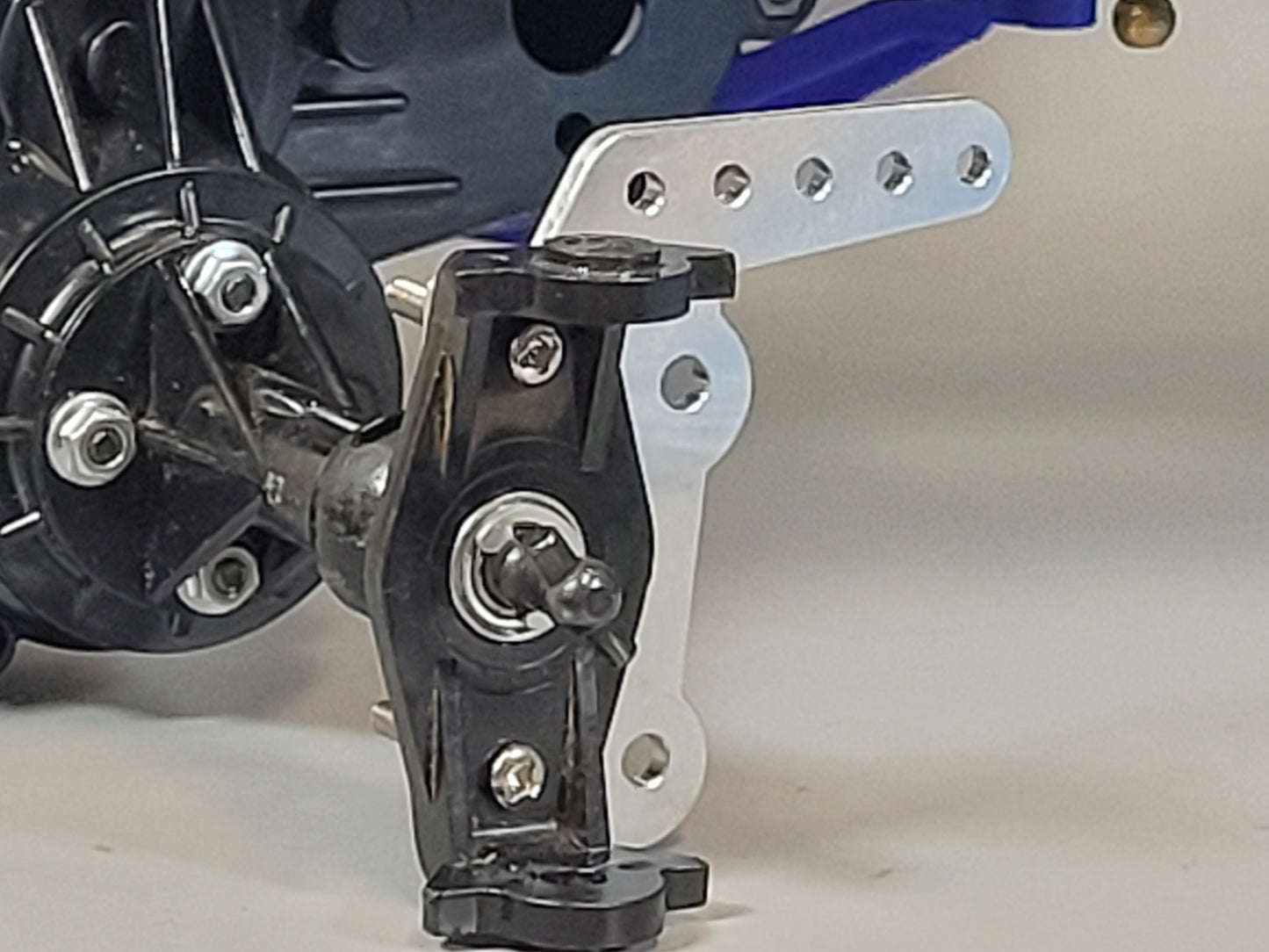 Pair Aluminum Relocate Axle Control Arm Link Shock Long Style Mount Bracket Tamiya 1/10 R/C Clodbuster Bullhead