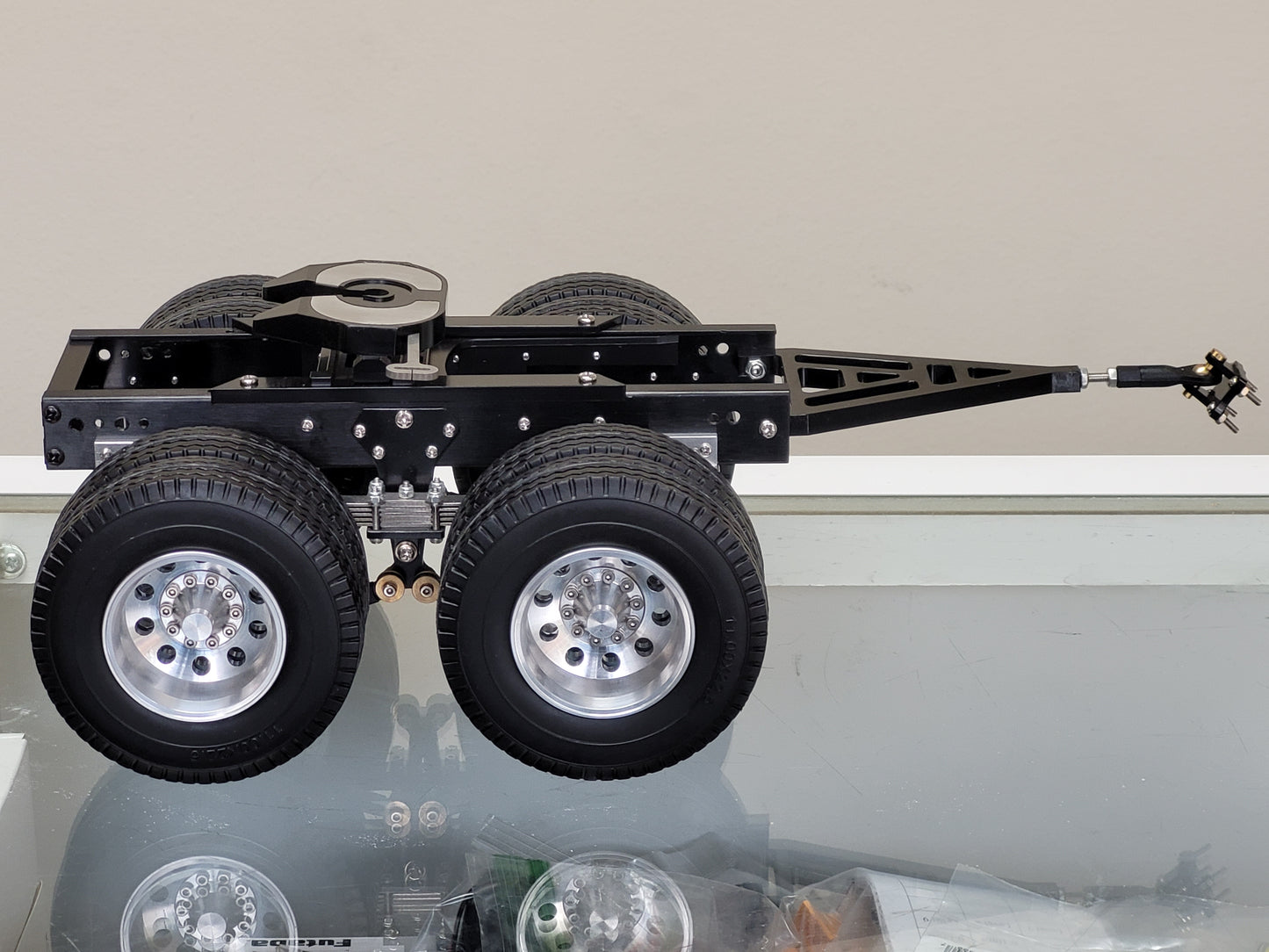 Aluminum 2 Axles Dolly Pin Mount 5th Wheel Coupler 1/14 R/C Semi Tractor Pull Trailer for Tamiya King Hauler Grand Hauler Knight Hauler Globeliner Scania Actros Semi