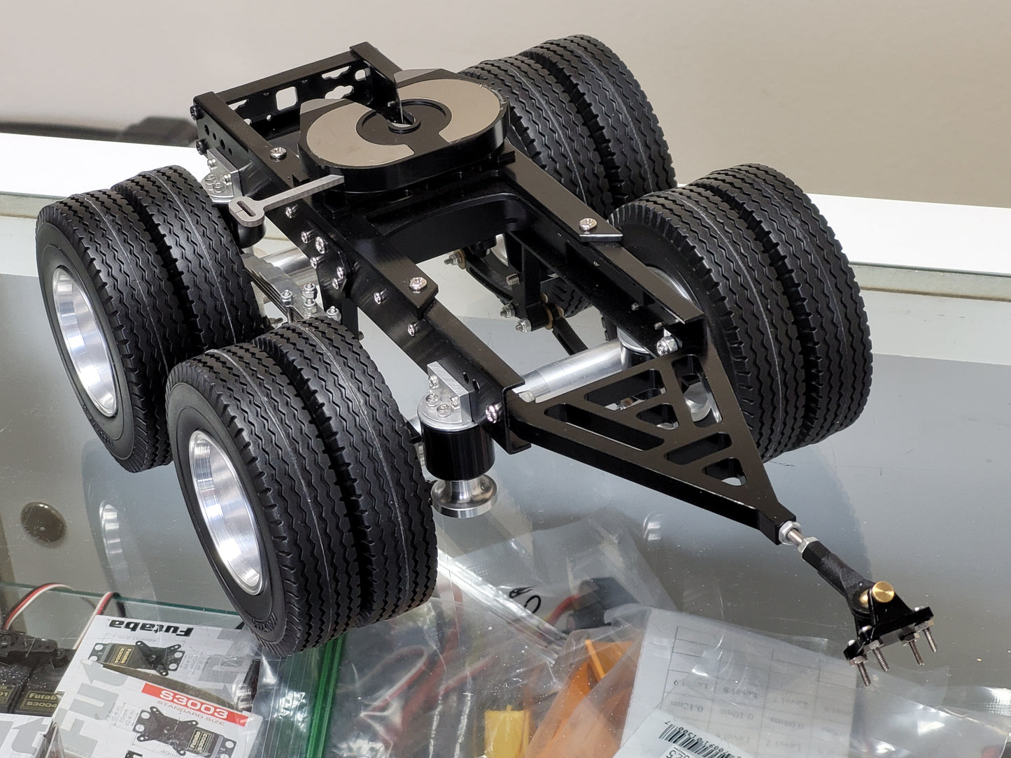 Aluminum 2 Axles Dolly Pin Mount 5th Wheel Coupler 1/14 R/C Semi Tractor Pull Trailer for Tamiya King Hauler Grand Hauler Knight Hauler Globeliner Scania Actros Semi