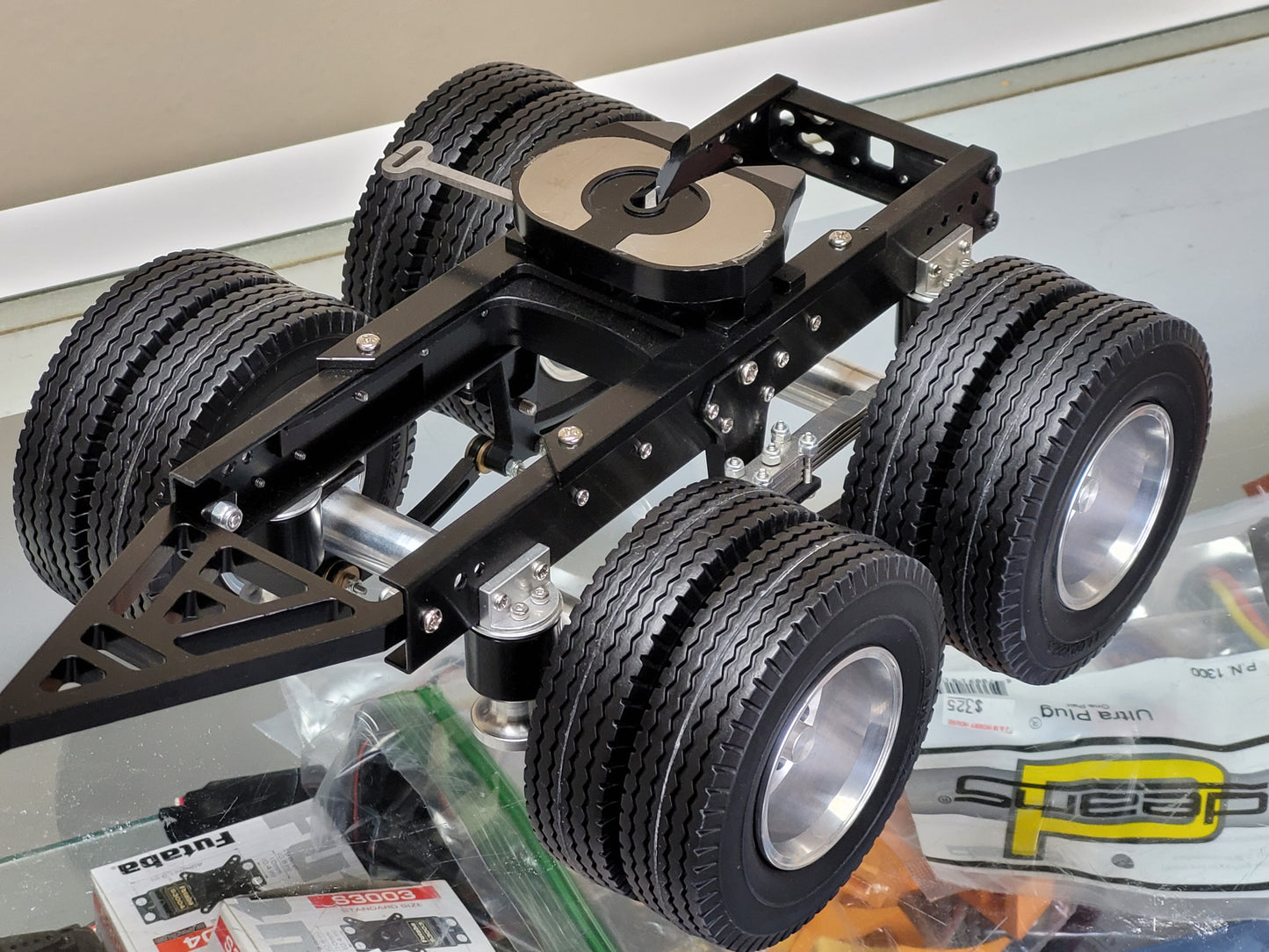 Aluminum 2 Axles Dolly Pin Mount 5th Wheel Coupler 1/14 R/C Semi Tractor Pull Trailer for Tamiya King Hauler Grand Hauler Knight Hauler Globeliner Scania Actros Semi