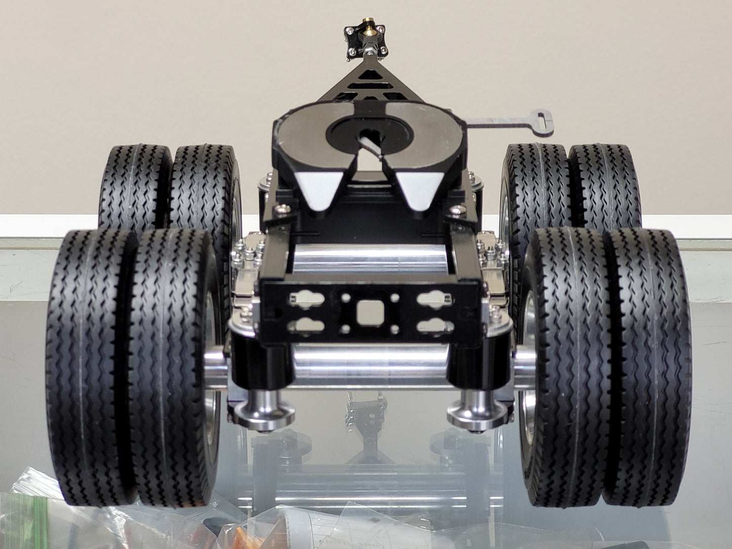 Aluminum 2 Axles Dolly Pin Mount 5th Wheel Coupler 1/14 R/C Semi Tractor Pull Trailer for Tamiya King Hauler Grand Hauler Knight Hauler Globeliner Scania Actros Semi