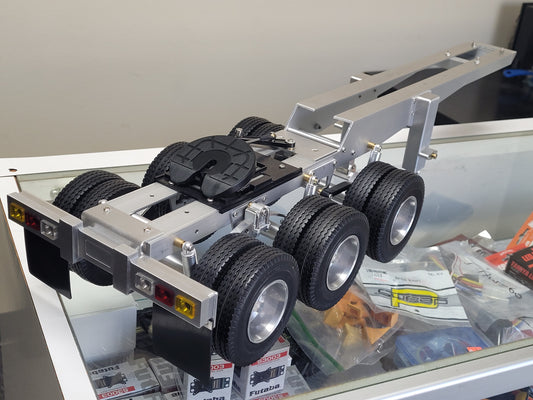 Aluminum Toy R/C 3-Axle Dolly Carrier Trailer Tractor 5th wheel Coupler for Tamiya 1/14 King Hauler Grand Hauler Knight Hauler Globeliner Scania Actros Volvo Semi Truck