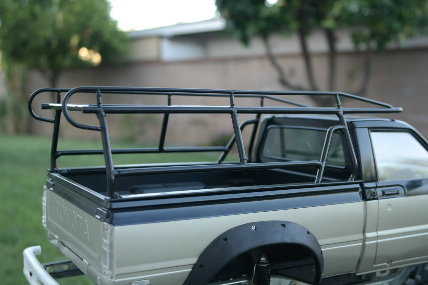 Toy Metal Rear Bed Trunk Storage Tool Rack Mount for Tamiya Toy R/C 1/10 Scale Toyota Hilux Bruiser Trail Finder Rc4WD Truck