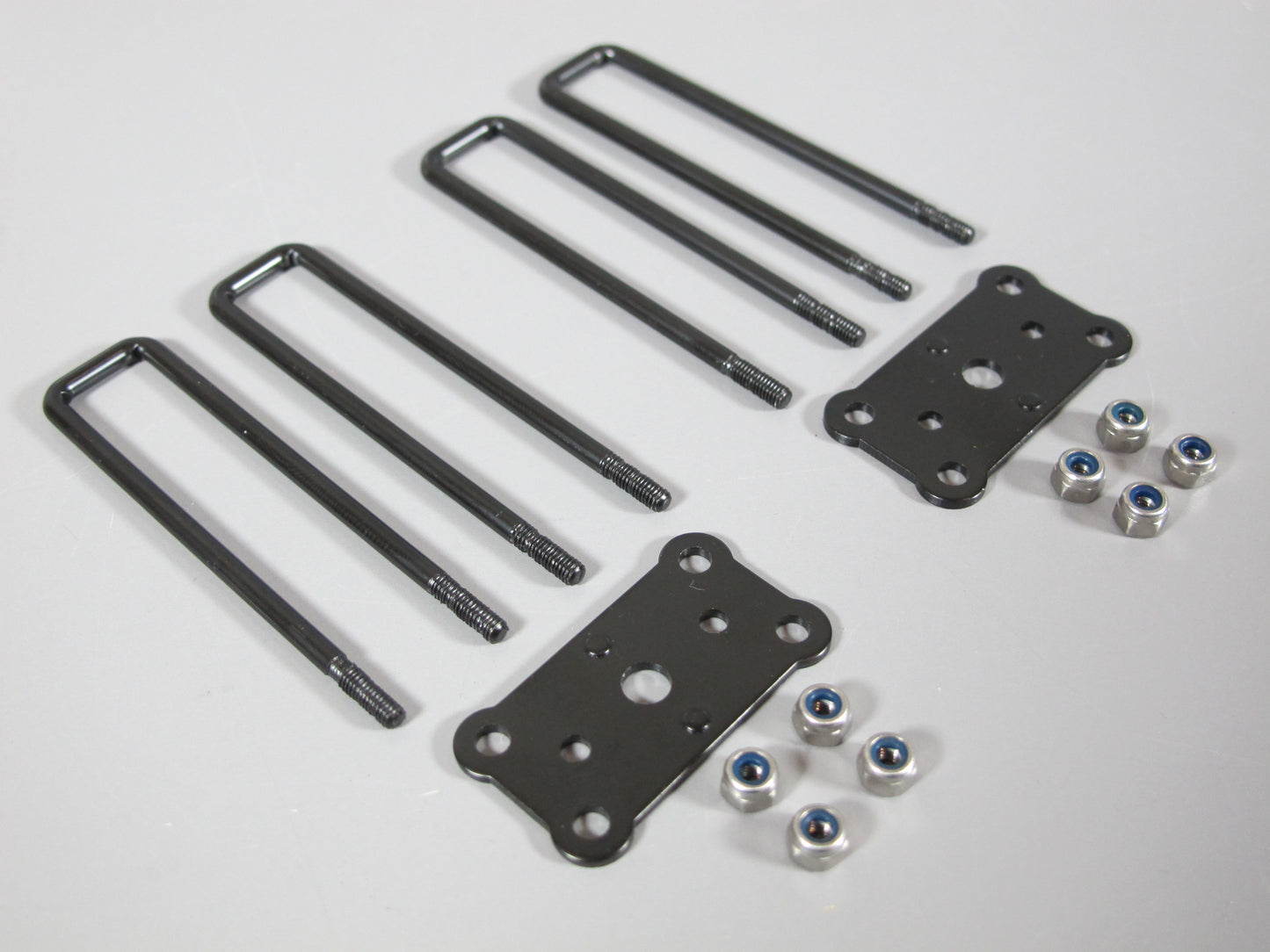 Pair Axle Suspension U- Bolts & Mount Plate for Tamiya 1/10 R/C Ford Juggernaut 1 2