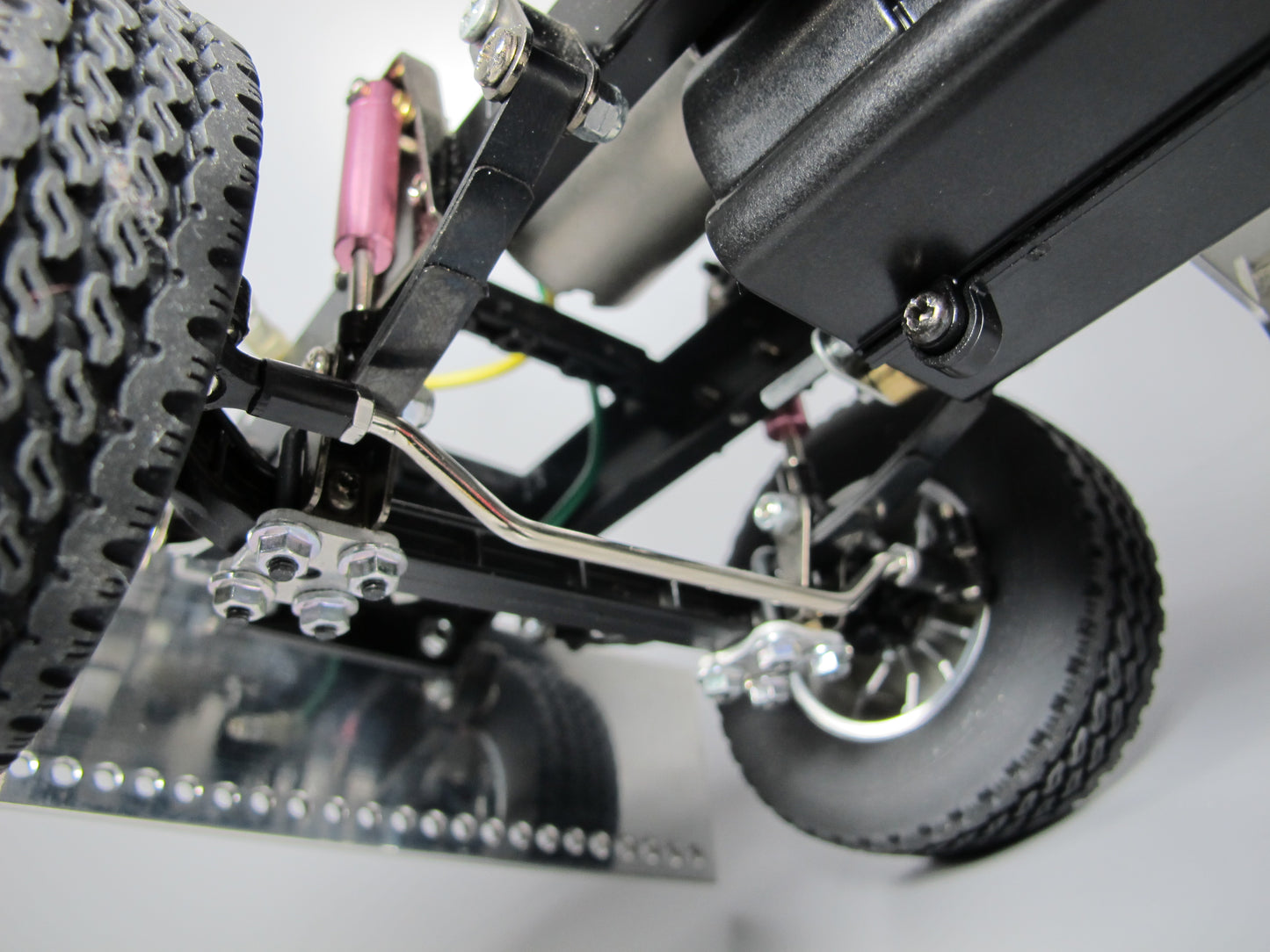 Custom Steel Angle Steering Rod Pole for any Tamiya R/C 1/14 King Hauler Grand Hauler Knight Hauler Cascadia Globeliner Aeromax Scania Volvo Semi Tractor Truck