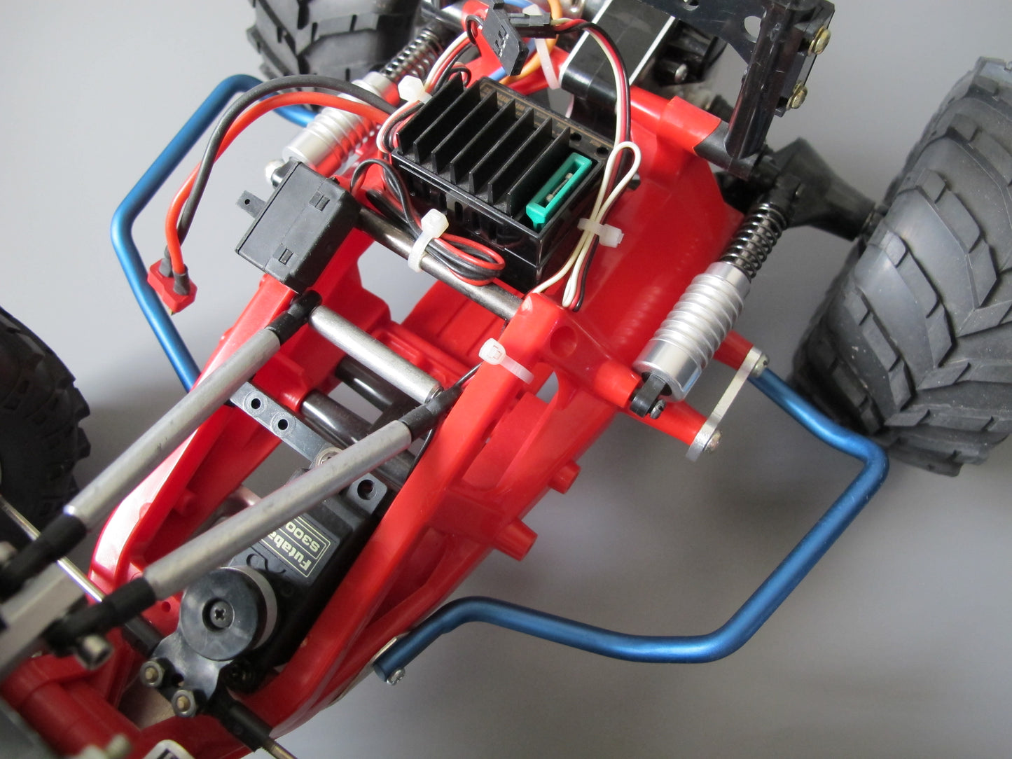 Blue Side Chassis Rail Style Step Bar for Tamiya 1/10 Monster Beetle Lancia Rally Blackfoot Subaru Mud Blaster