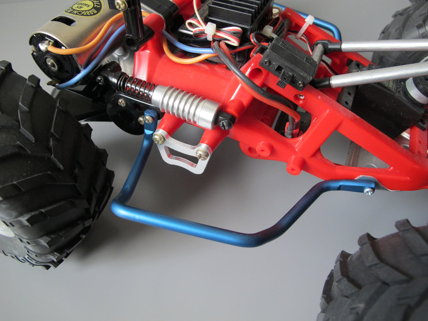 Blue Side Chassis Rail Style Step Bar for Tamiya 1/10 Monster Beetle Lancia Rally Blackfoot Subaru Mud Blaster