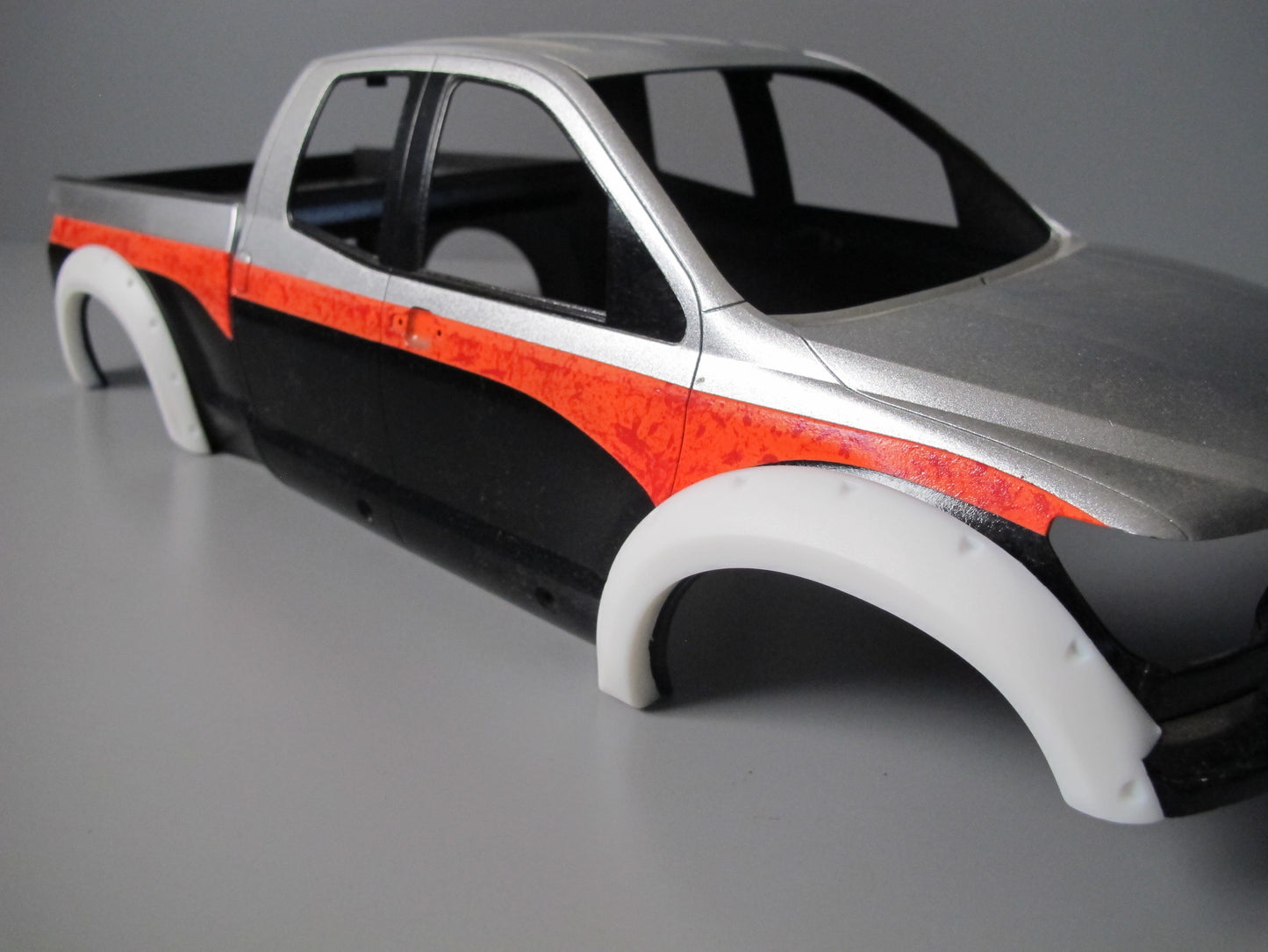 White Rubber Fender Flares Set for Tamiya R/C Toy 1/10 Toyota Tundra High Lift Truck