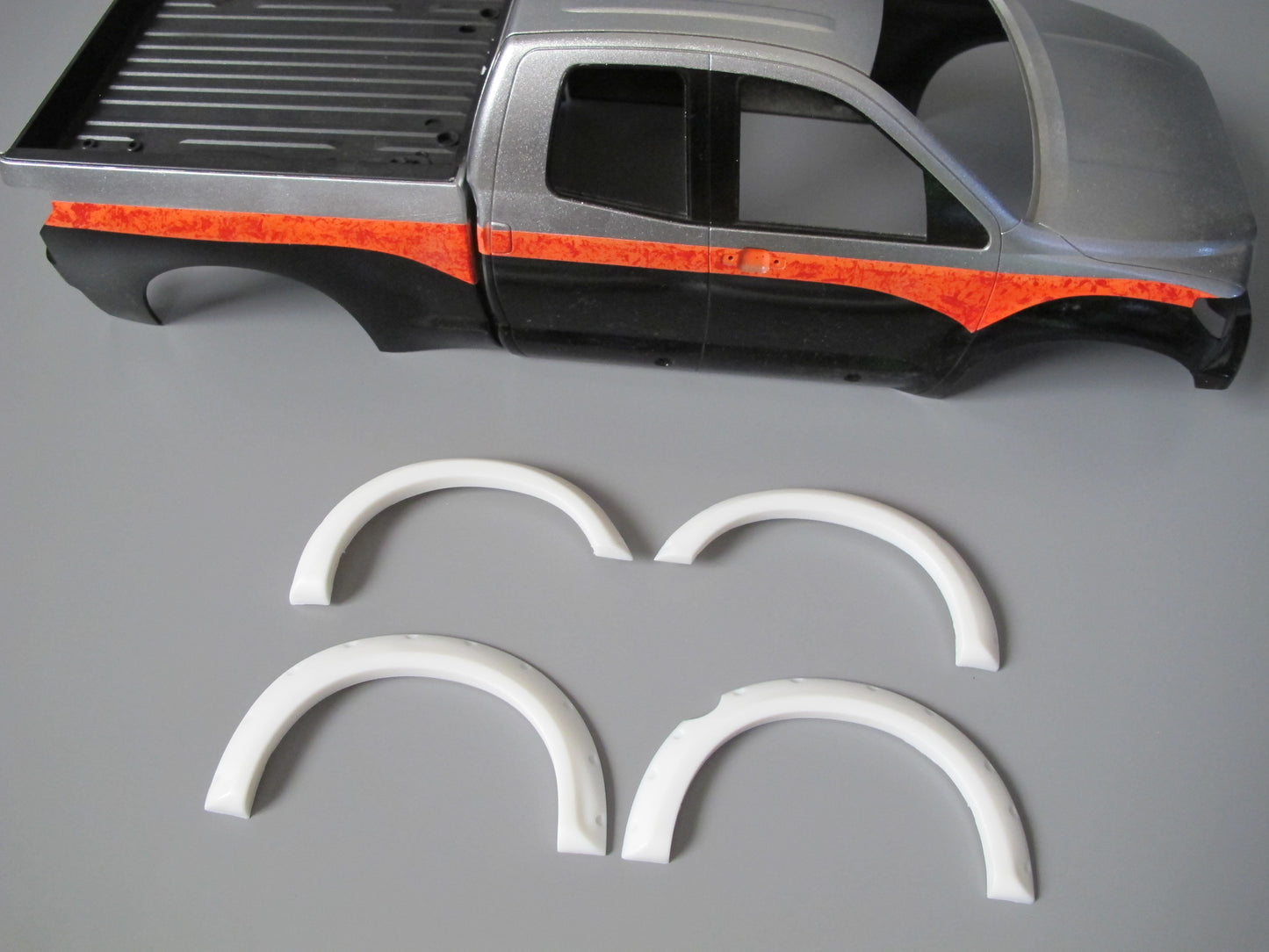 White Rubber Fender Flares Set for Tamiya R/C Toy 1/10 Toyota Tundra High Lift Truck
