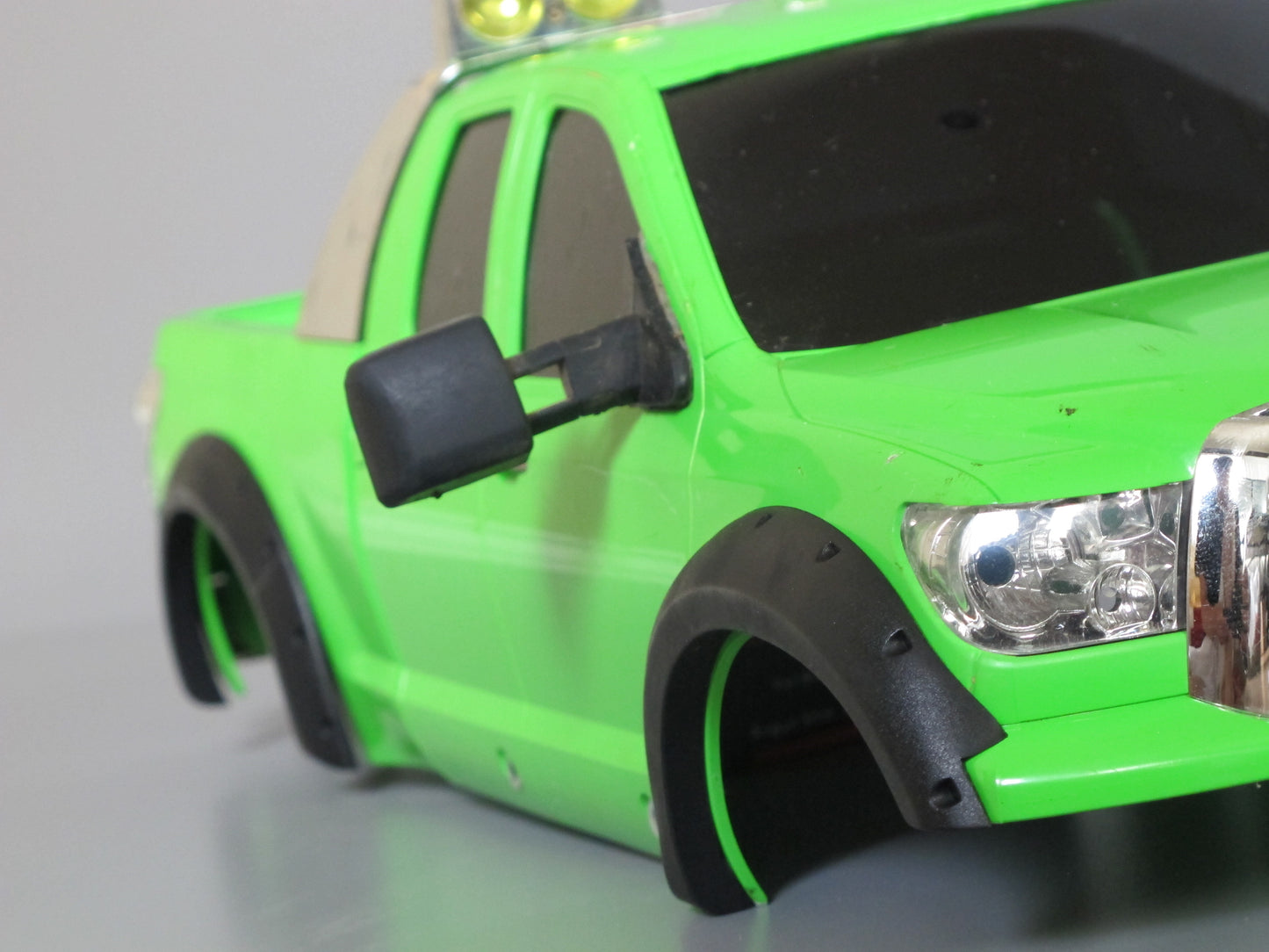 Black Rubber Fender Flares Set Add-On for Tamiya R/C Toy 1/10 Toyota Tundra High-Lift Truck