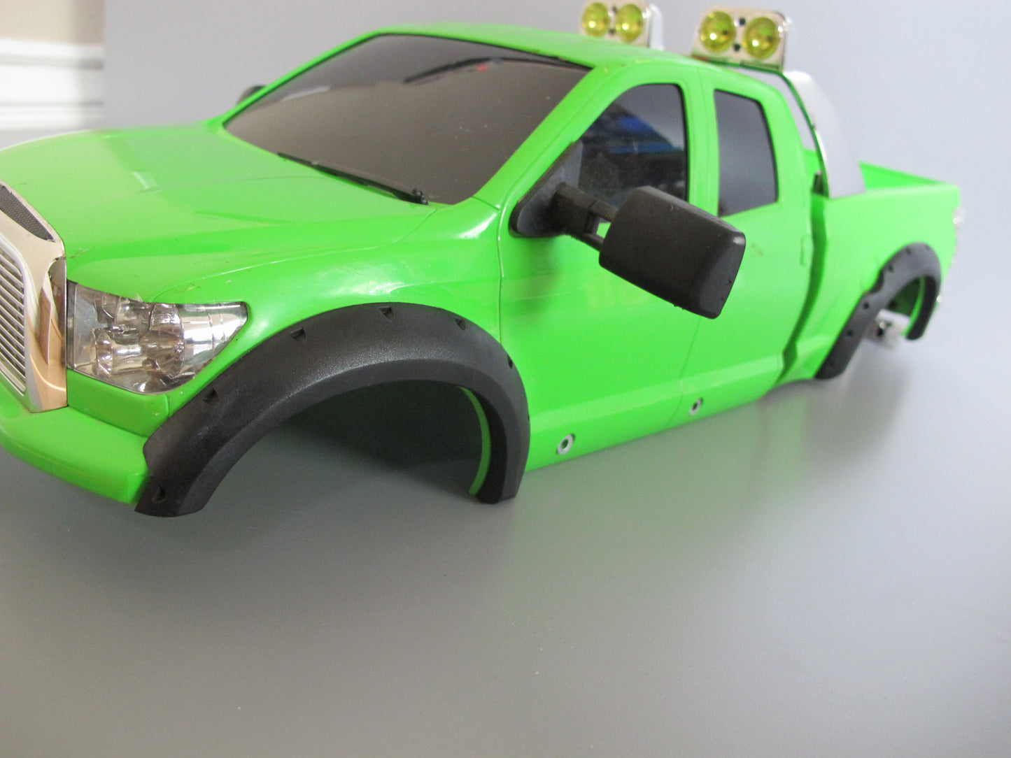 Black Rubber Fender Flares Set Add-On for Tamiya R/C Toy 1/10 Toyota Tundra High-Lift Truck