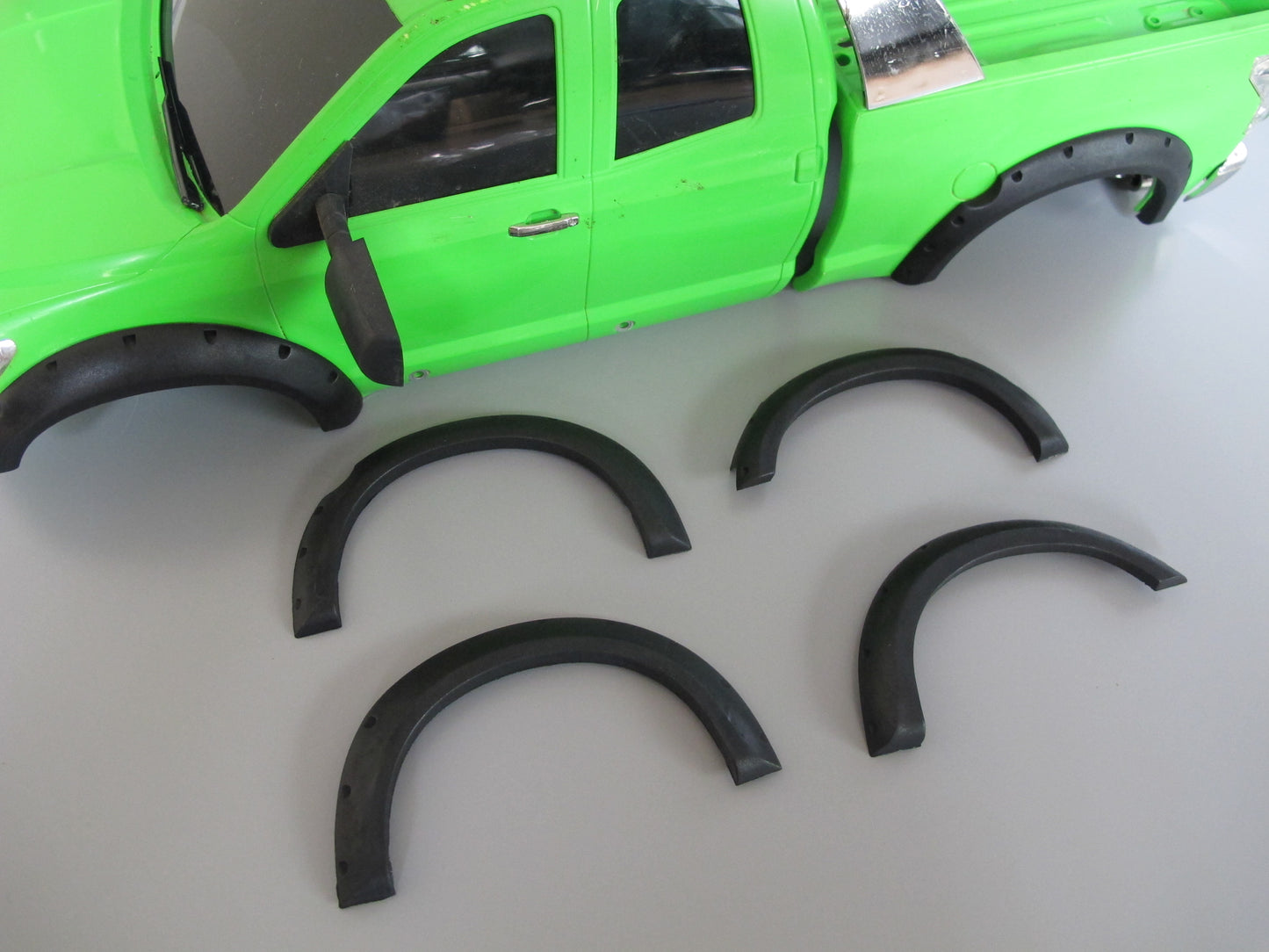 Black Rubber Fender Flares Set Add-On for Tamiya R/C Toy 1/10 Toyota Tundra High-Lift Truck