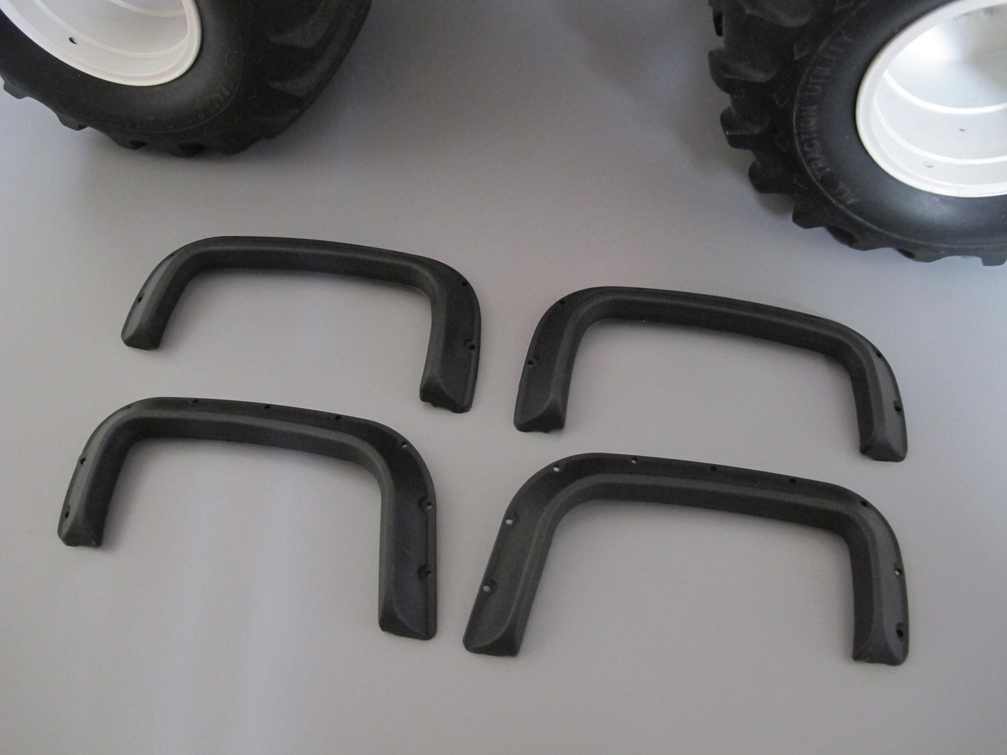 Black Rubber Side Fender Flares Guard Protector Add On for Tamiya 1/10 R/C Toy Super Clodbuster Truck