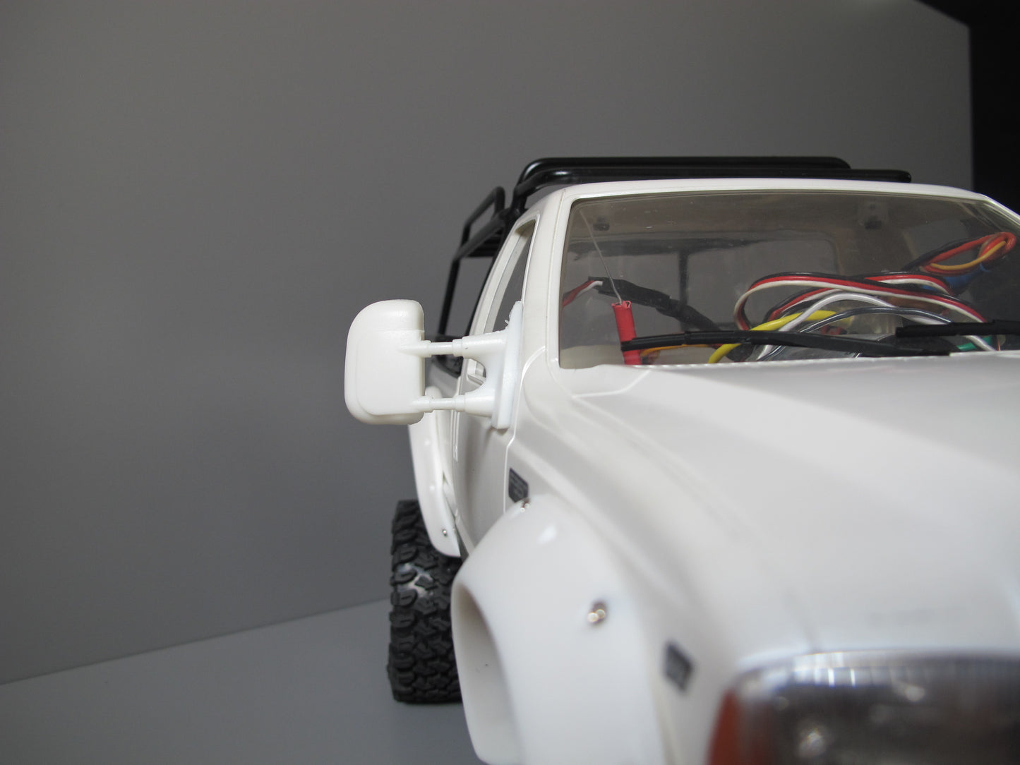 Pair White Rubber Flexible L/R Side Window Mirror Tamiya R/C Toy 1/10 Juggernaut Ford F-350 F350 Highlift Truck