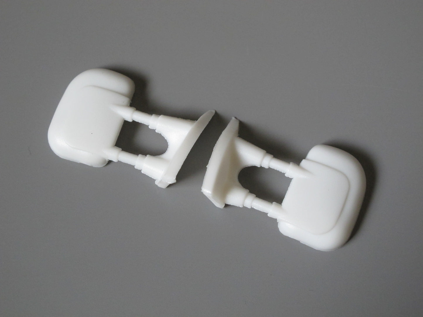 Pair White Rubber Flexible L/R Side Window Mirror Tamiya R/C Toy 1/10 Juggernaut Ford F-350 F350 Highlift Truck
