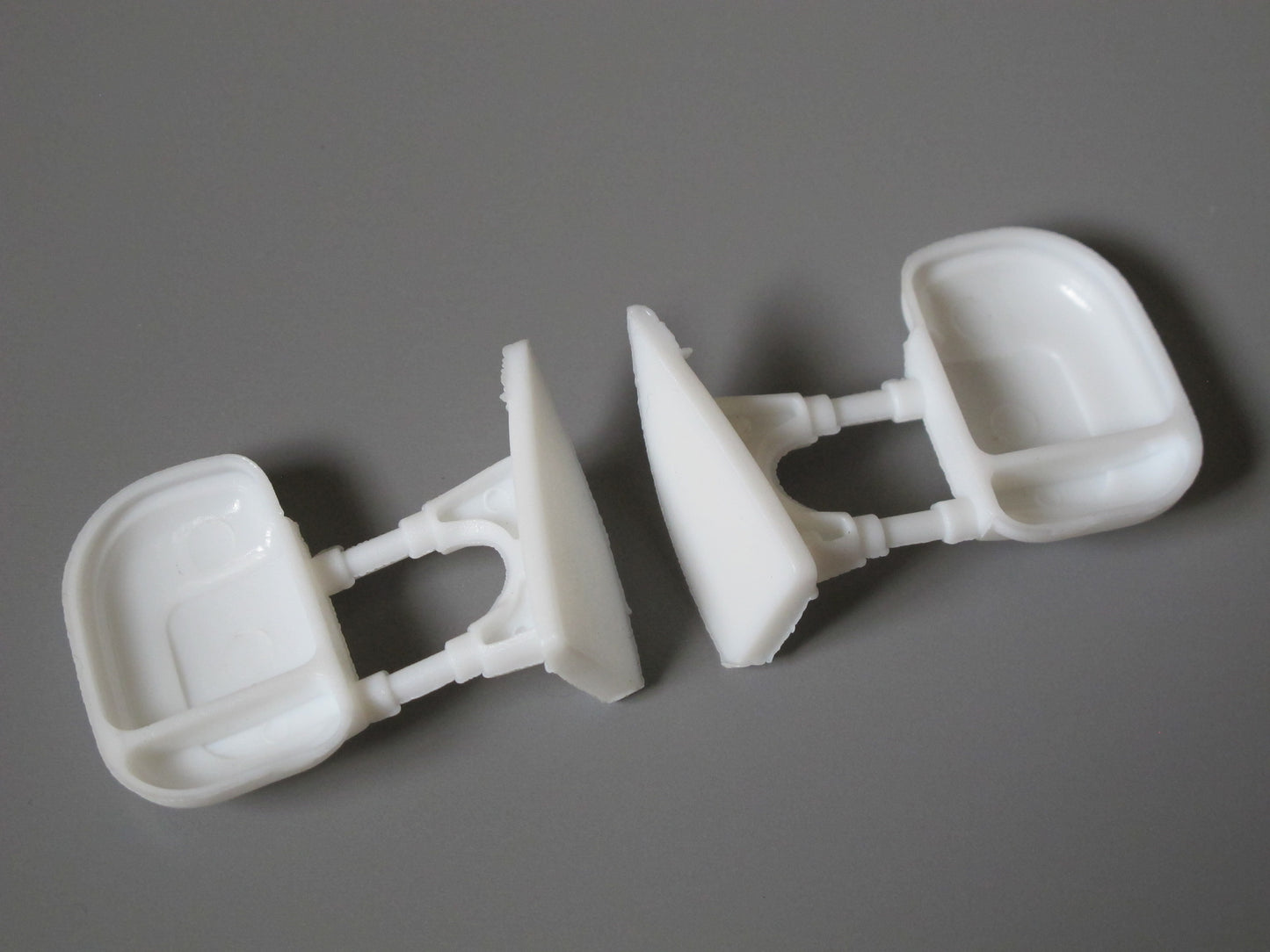 Pair White Rubber Flexible L/R Side Window Mirror Tamiya R/C Toy 1/10 Juggernaut Ford F-350 F350 Highlift Truck