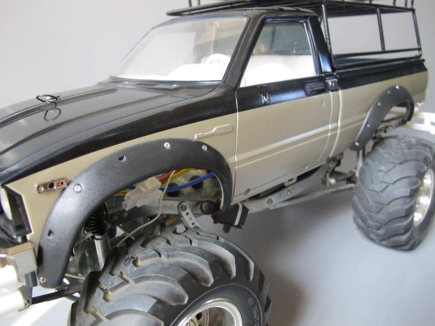 Black Rubber Side Fender Flares Set for Tamiya R/C Toy 1/10 Toyota Bruiser Hilux Mountaineer Trailfinder Truck