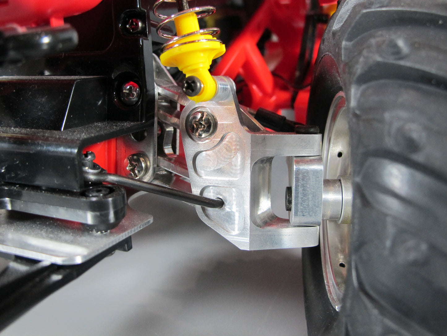 Pair Aluminum Front L/R Side Steering Knuckles for Tamiya R/C 1/10 Monster Beetle Blackfoot Mud Blaster