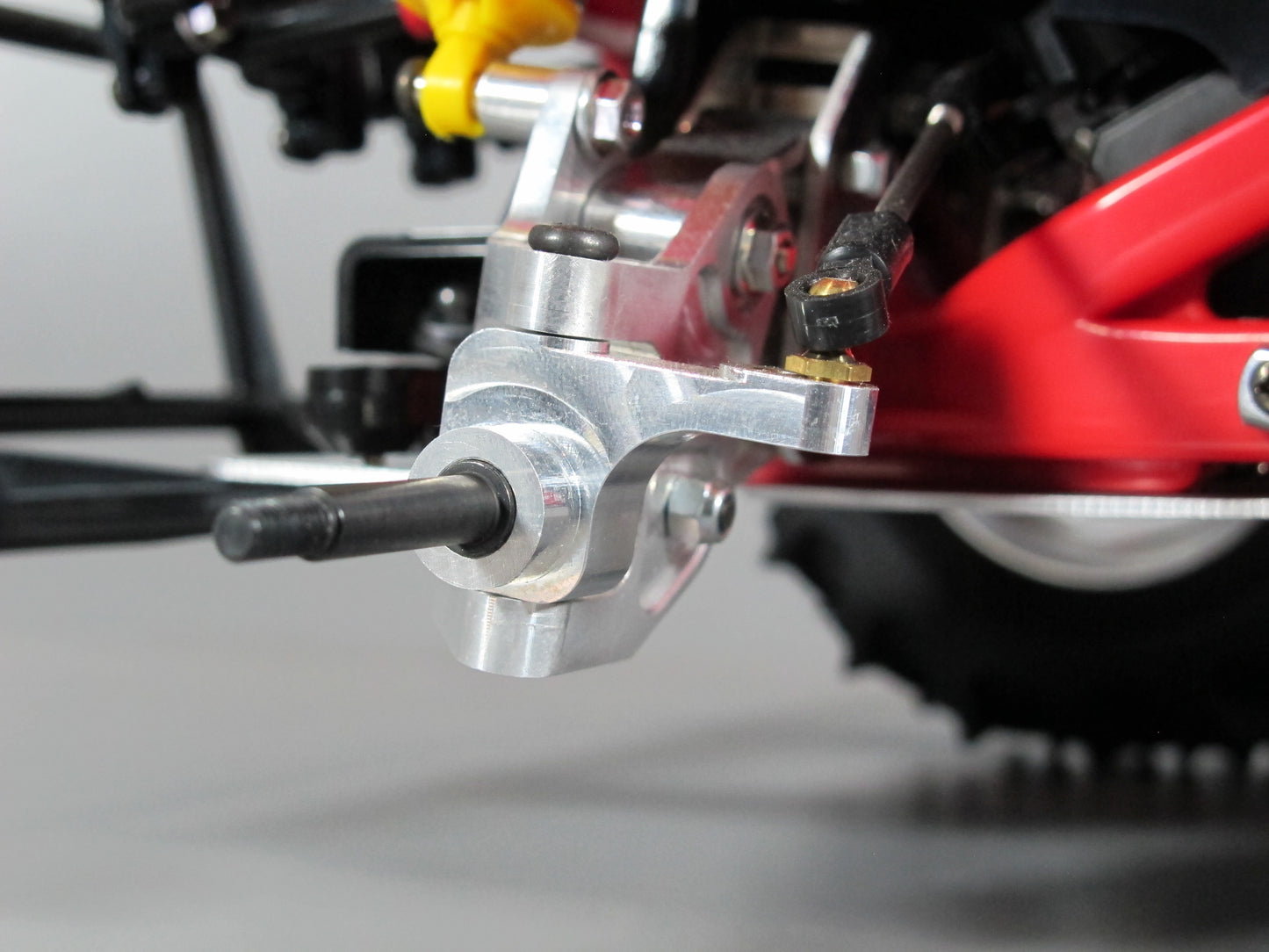 Pair Aluminum Front L/R Upright Steering Swing Arm for Tamiya 1/10 R/C Monster Beetle Blackfoot Mudblaster