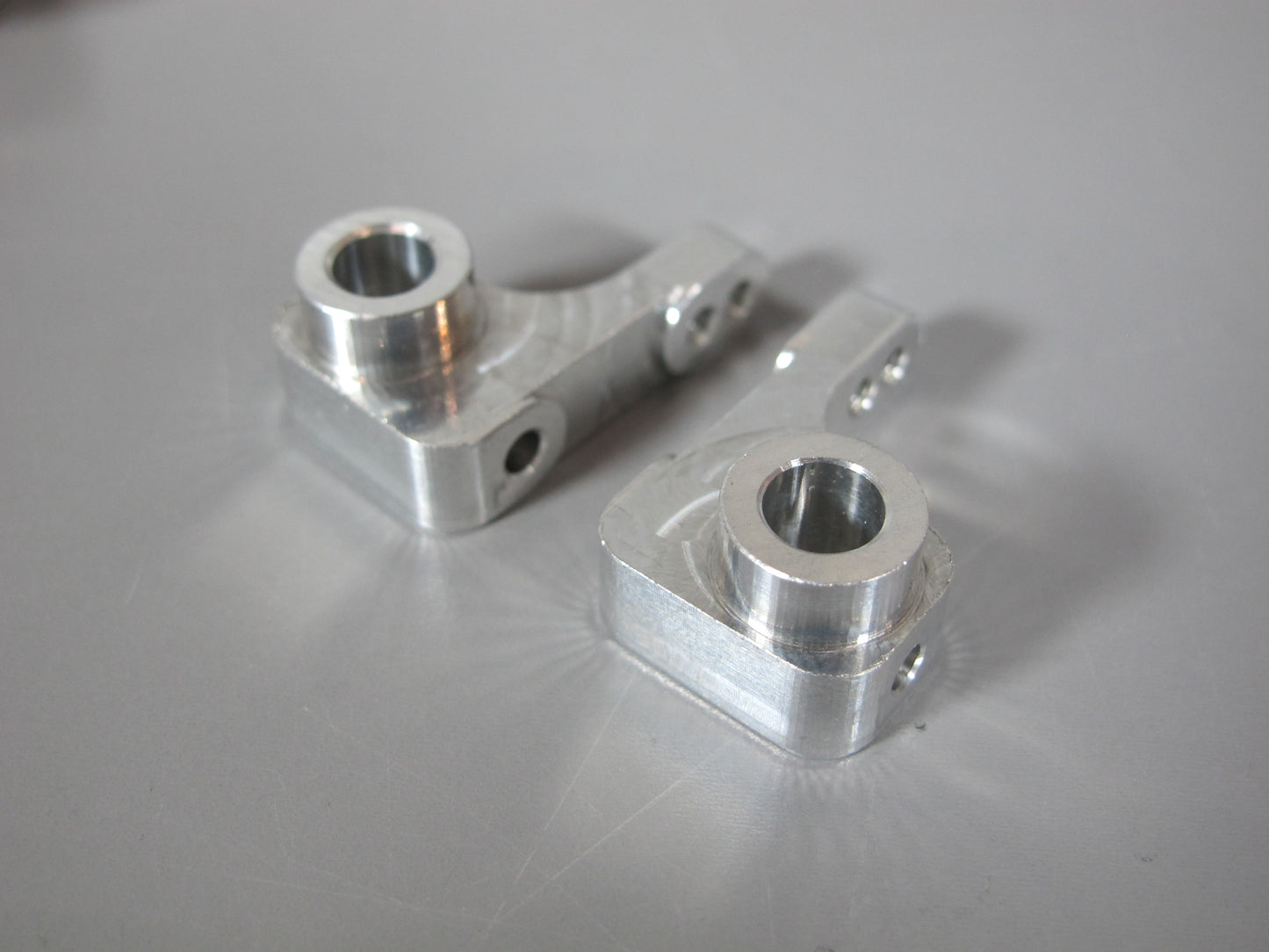 Aluminum Front Steering Knuckle + Upright + Control Arm Set for Tamiya 1/10 R/C Monster Beetle Blackfoot Mud Blaster