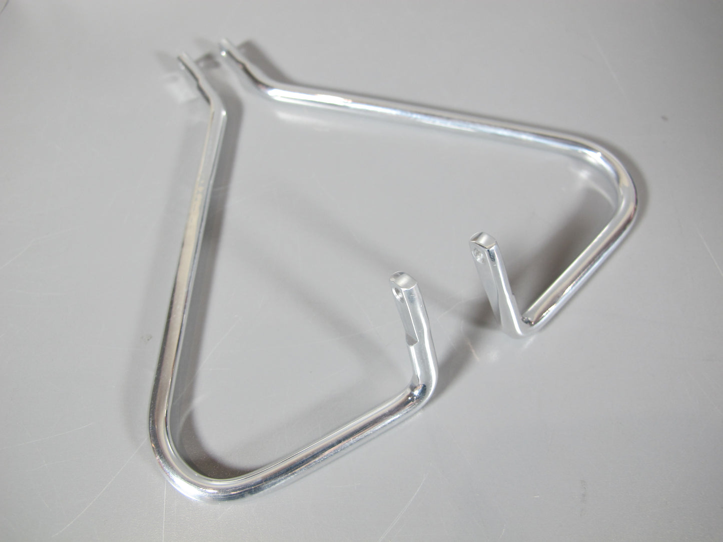 Pair Aluminum Side Step Guard V-Shape for Tamiya 1/10 Frog Brat Monster Beetle Blackfoot