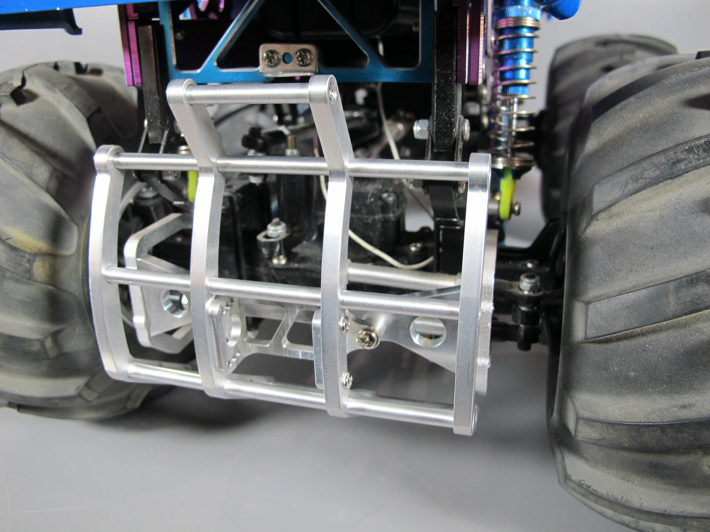 Tamiya 1/10 RC Ford F350 Juggernaut 1 2 Aluminum Axle Mount Bumper Grill Guard