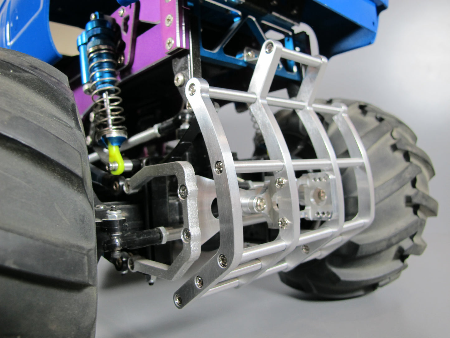 Tamiya 1/10 RC Ford F350 Juggernaut 1 2 Aluminum Axle Mount Bumper Grill Guard