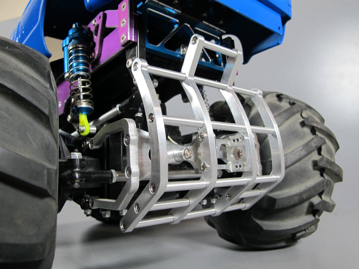 Tamiya 1/10 RC Ford F350 Juggernaut 1 2 Aluminum Axle Mount Bumper Grill Guard