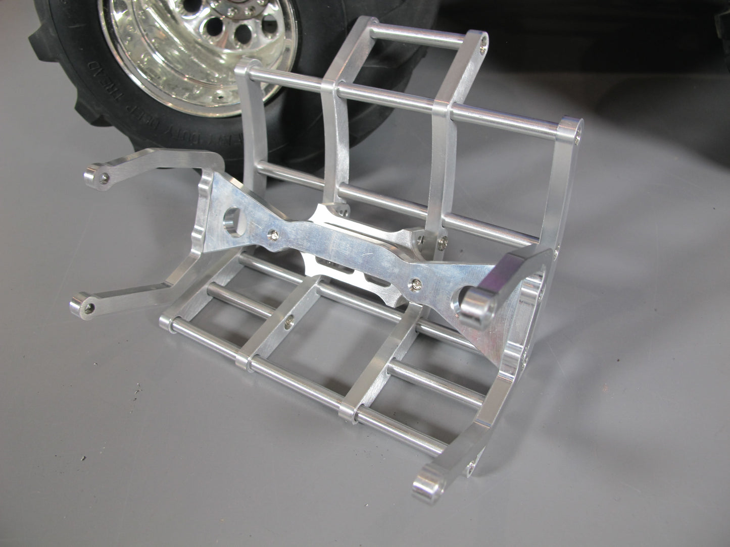 Tamiya 1/10 RC Ford F350 Juggernaut 1 2 Aluminum Axle Mount Bumper Grill Guard